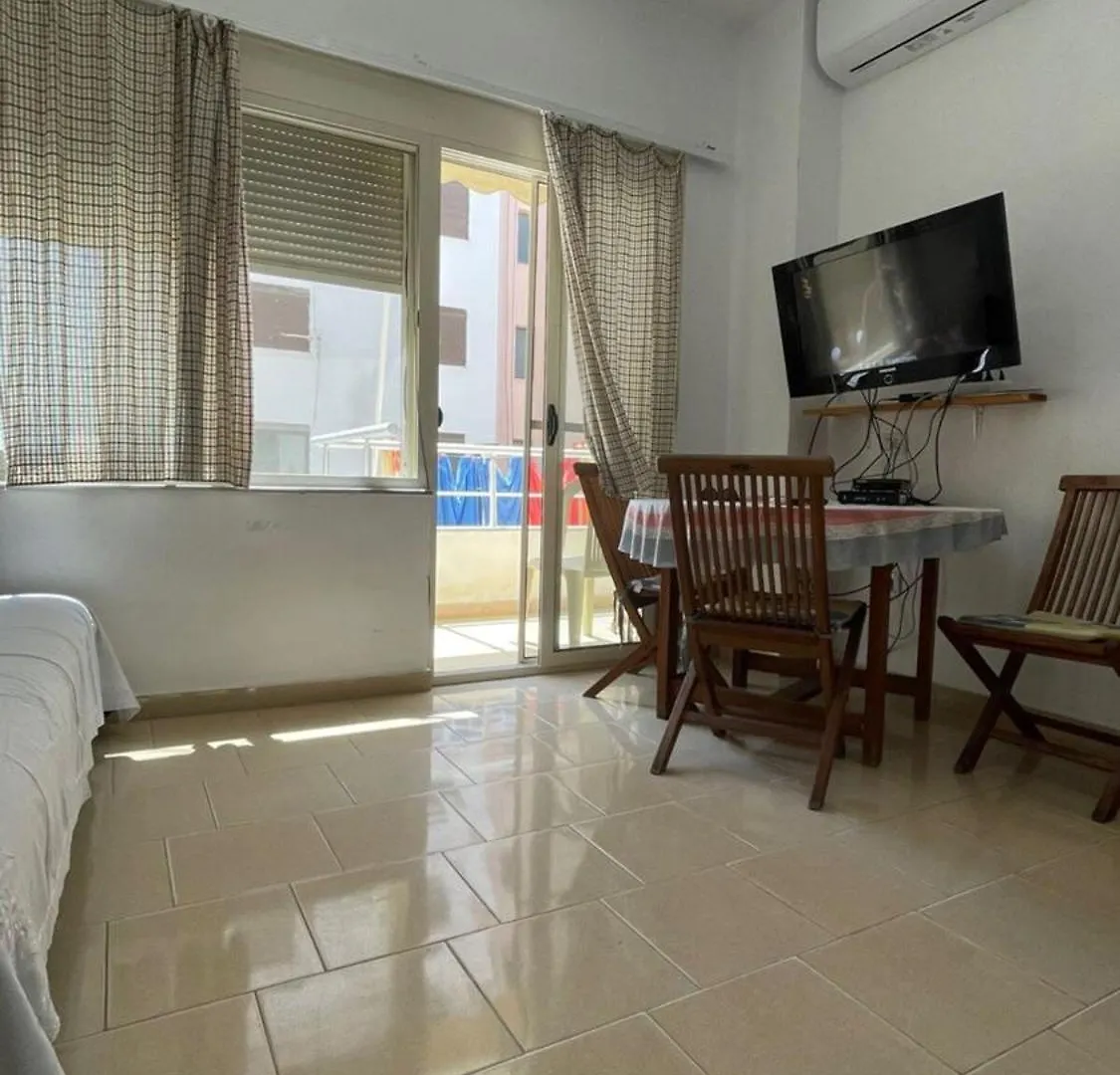 Turtle - Apartment Near The Beach Dıraç Arnavutluk