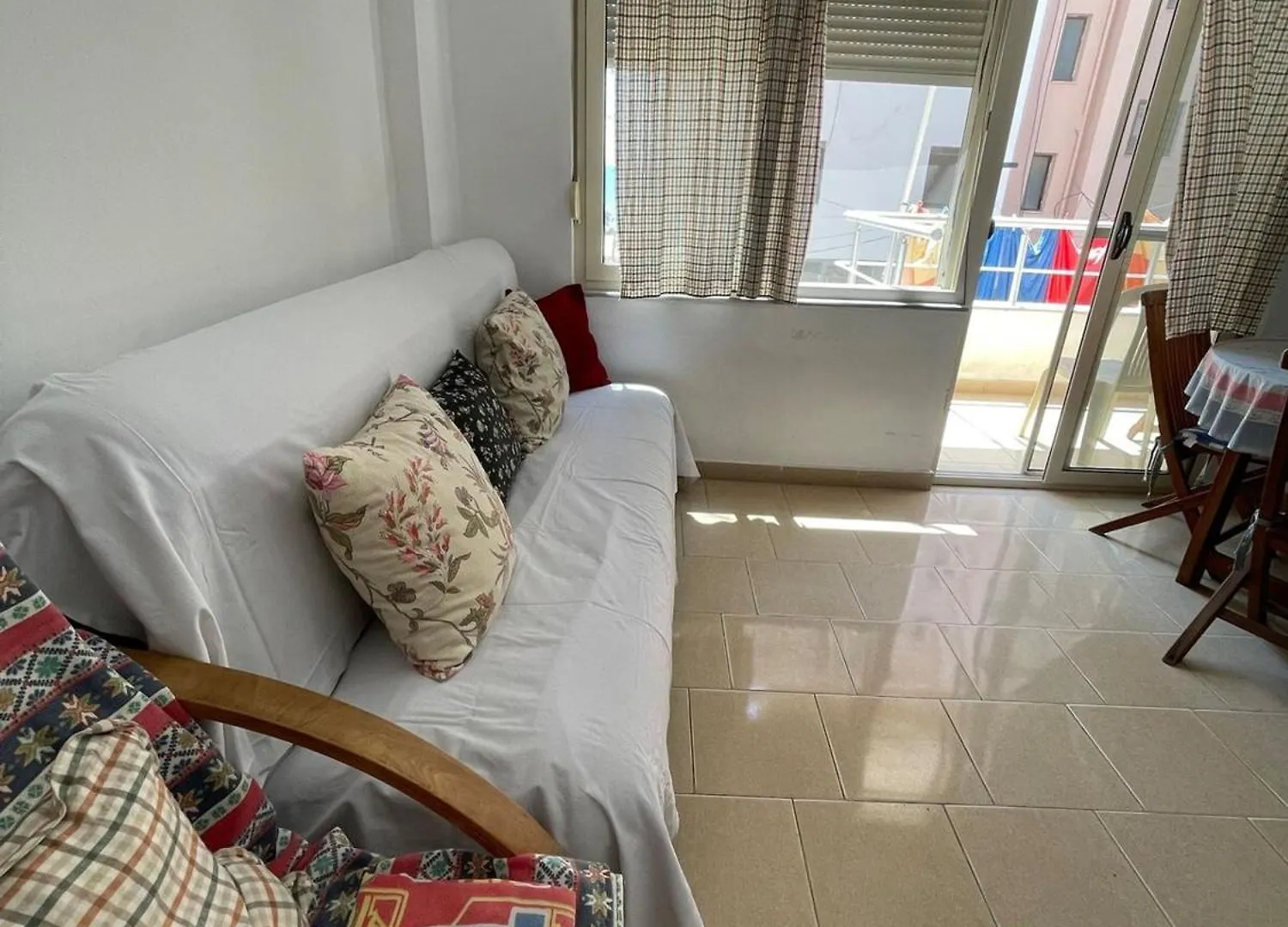Turtle - Apartment Near The Beach Dıraç